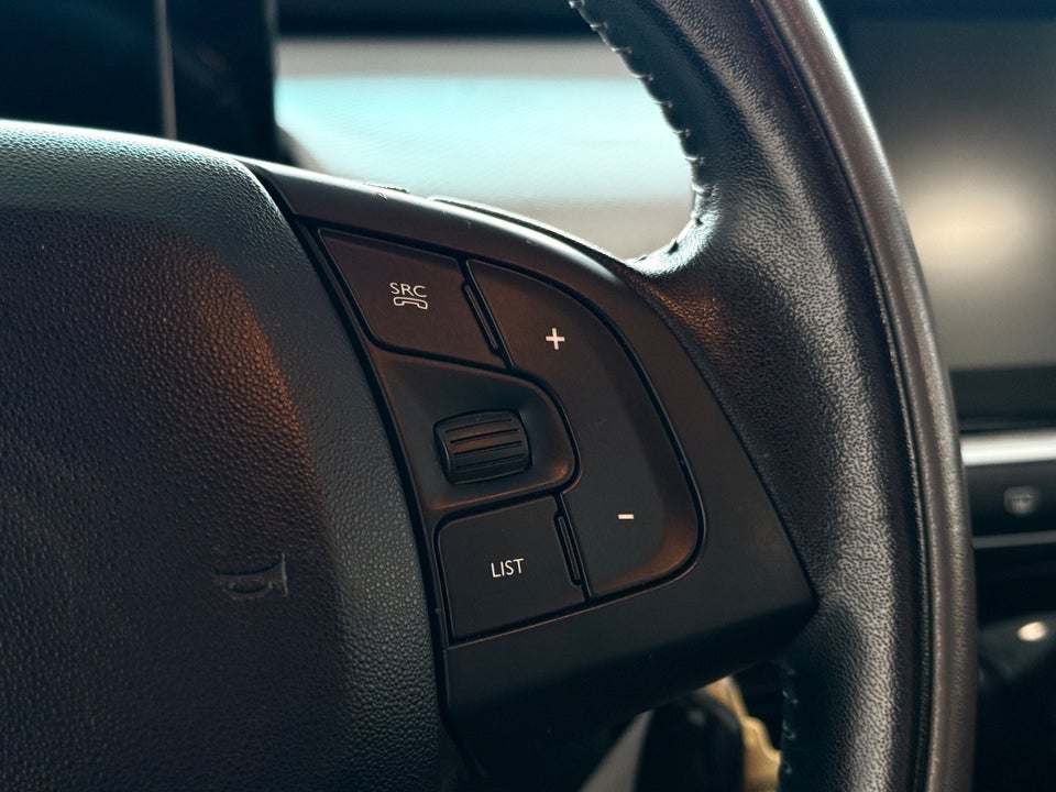 Citroën C4 Cactus 1,6 BlueHDi 100 Feel Van 5d
