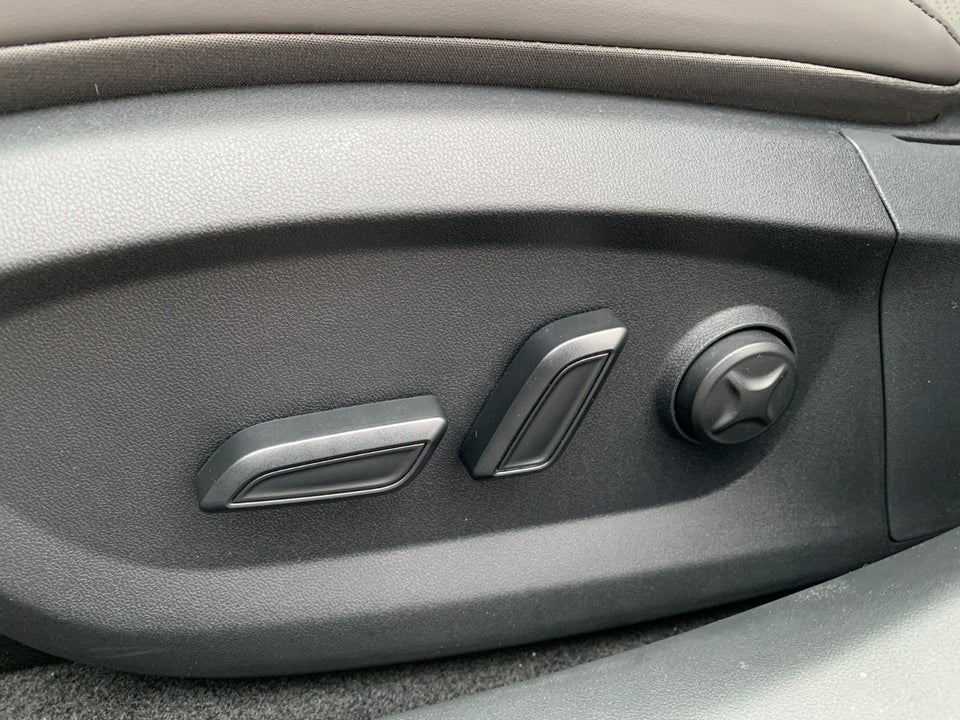 MG MGS6 77 Luxury AWD 5d