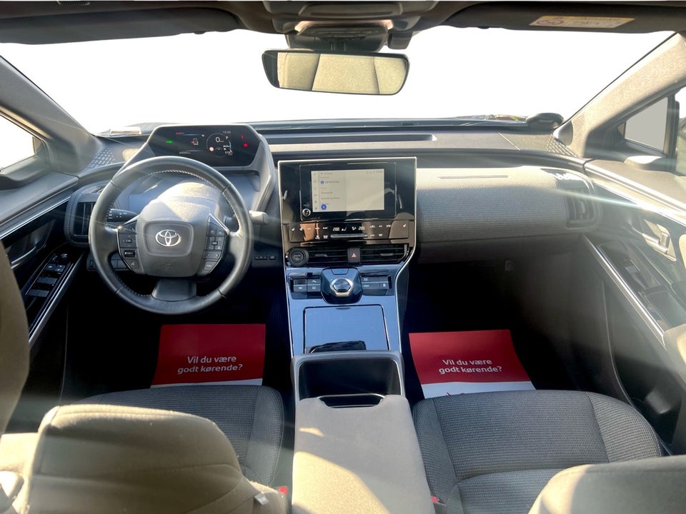 Toyota bZ4X Essential 5d