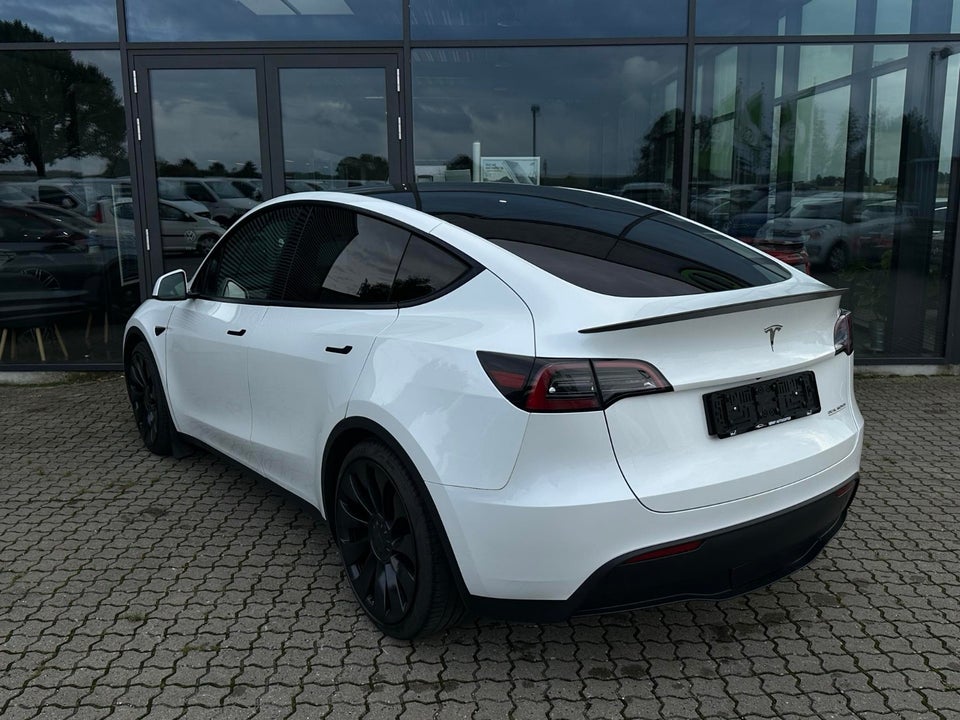 Tesla Model Y Performance AWD 5d