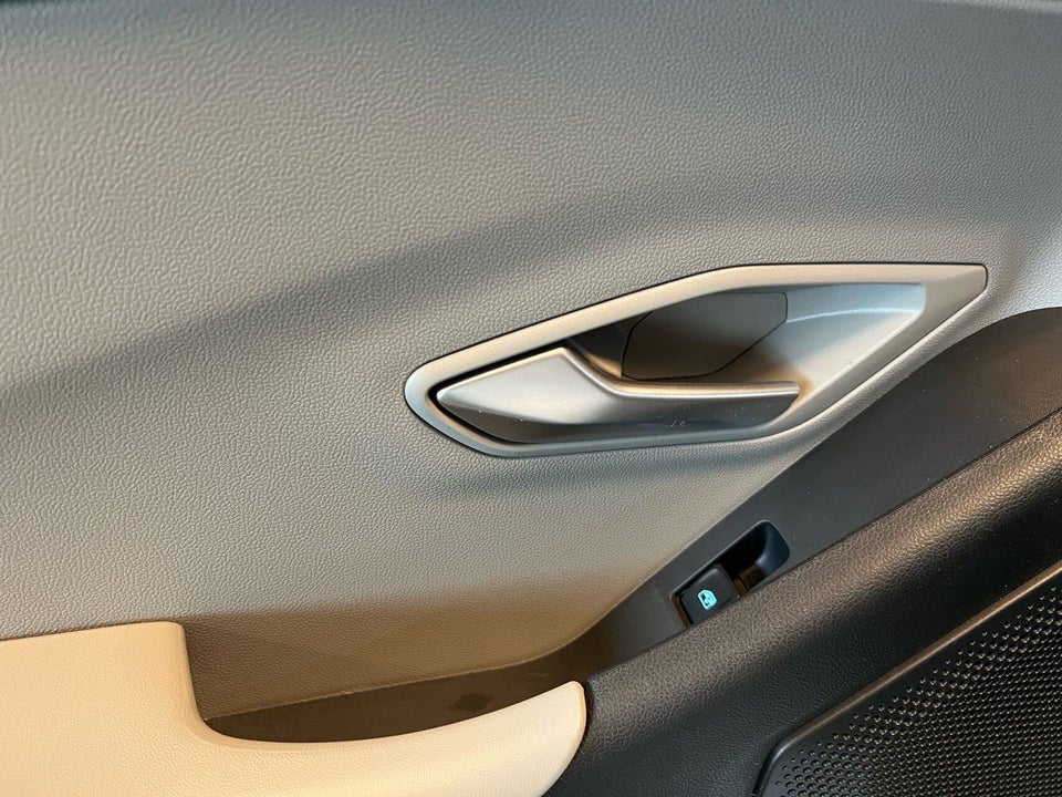 Ford Explorer 79 Premium Extended Range AWD 5d