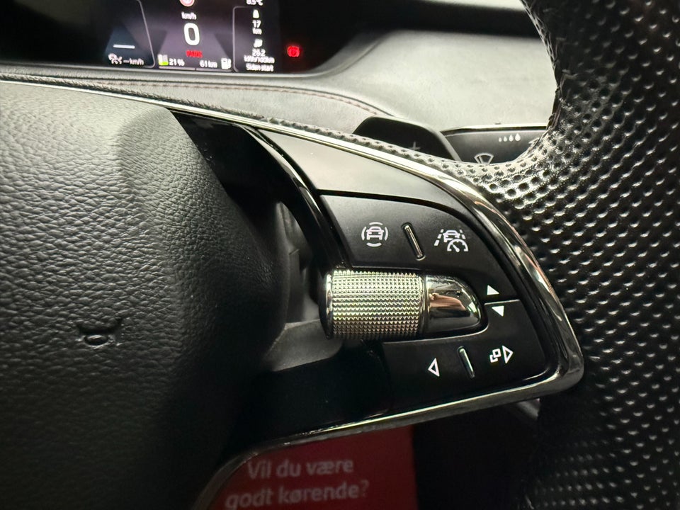 Skoda Enyaq 60 iV Suite 5d