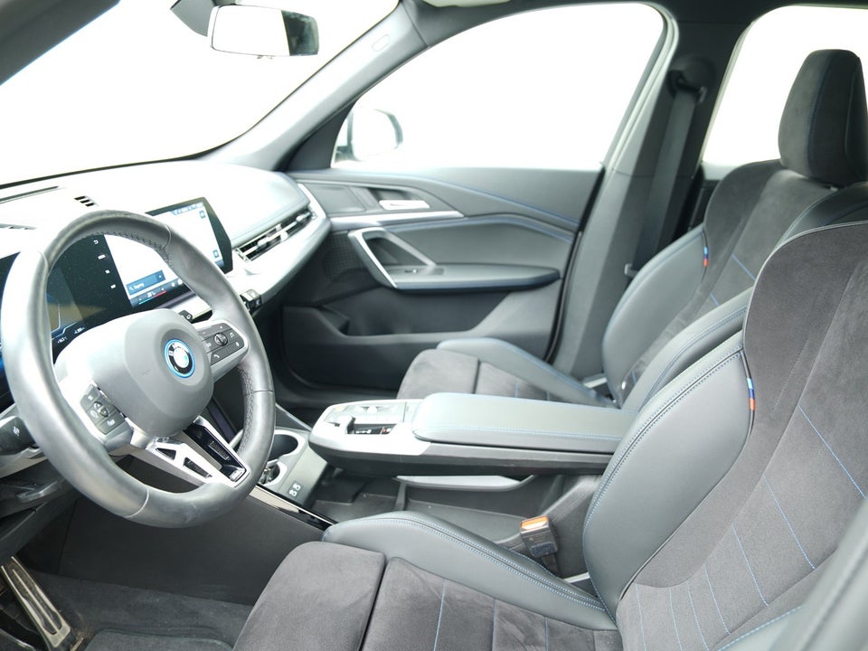 BMW iX1 eDrive20 M-Sport Premium 5d