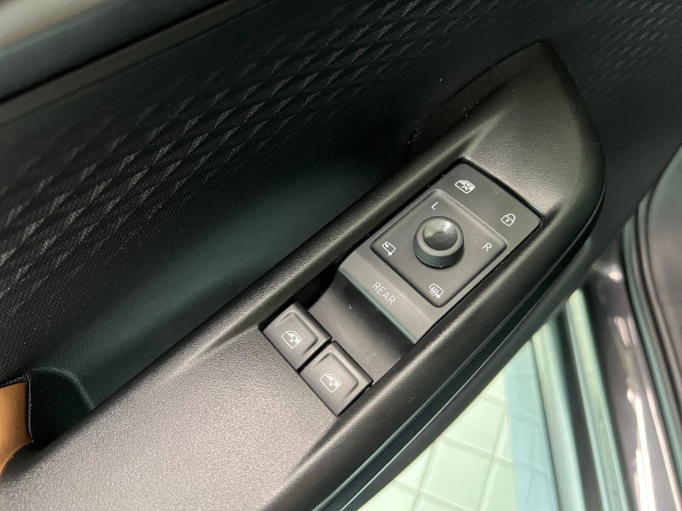 Cupra Born 58 e-Boost 5d