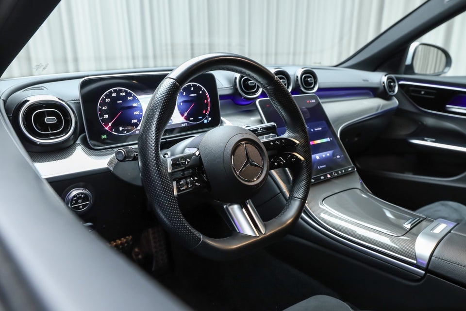 Mercedes C220 d 2,0 AMG Line aut. 4d