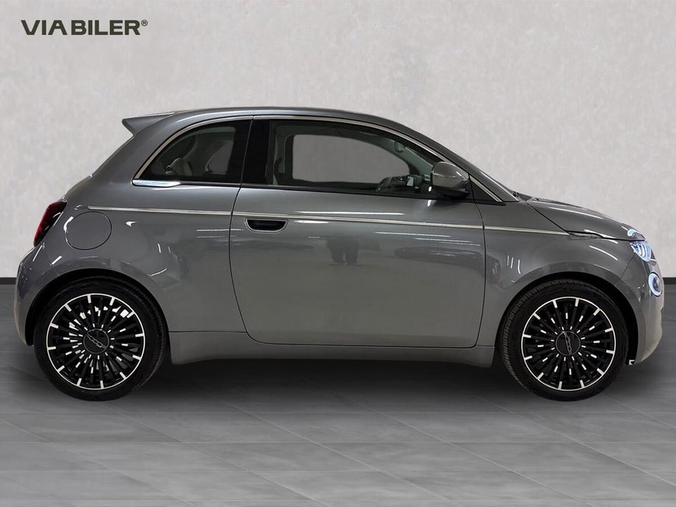 Fiat 500e 42 la Prima by Bocelli 3d