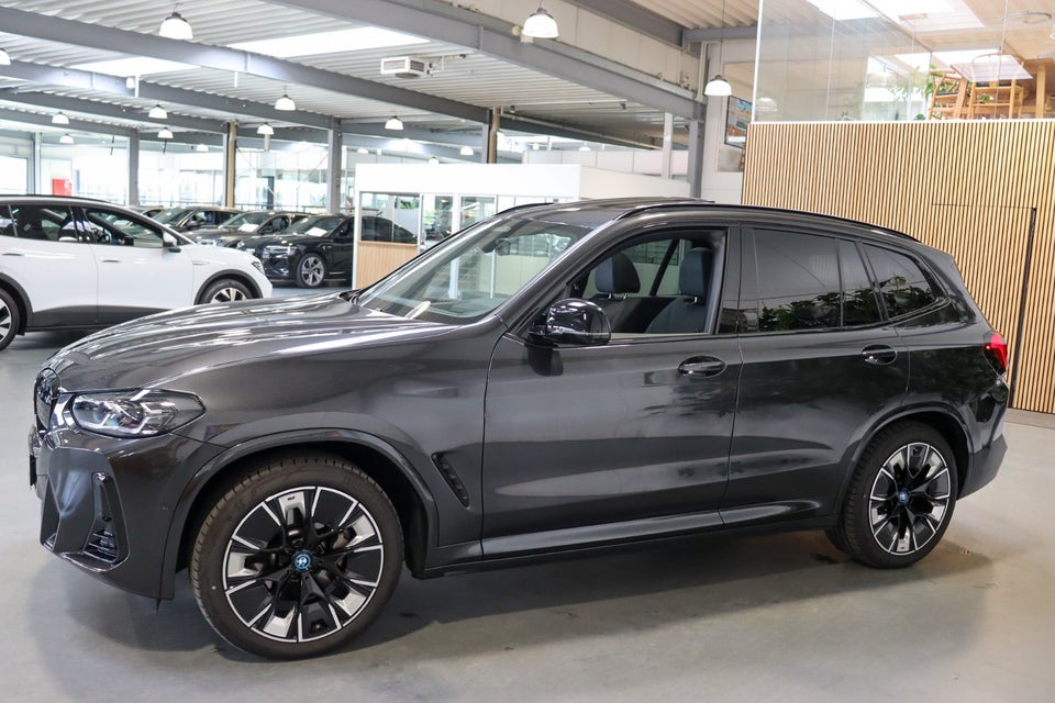 BMW iX3 Charged Plus M-Sport 5d