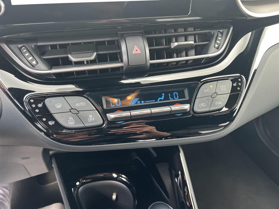 Toyota C-HR 1,8 Hybrid C-HIC CVT 5d