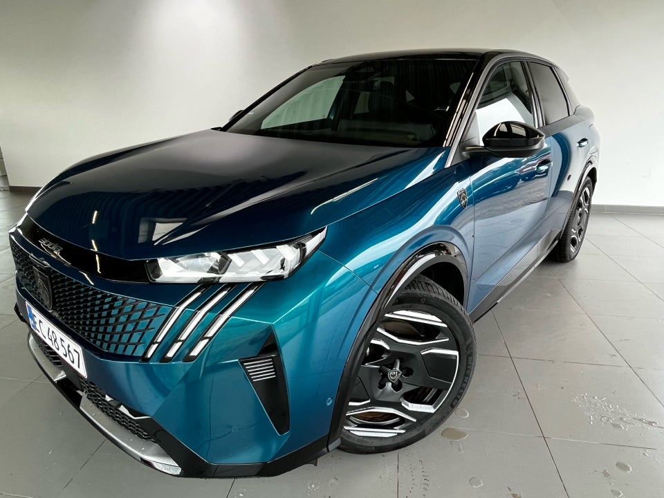 Peugeot e-3008 77 GT Pack 5d