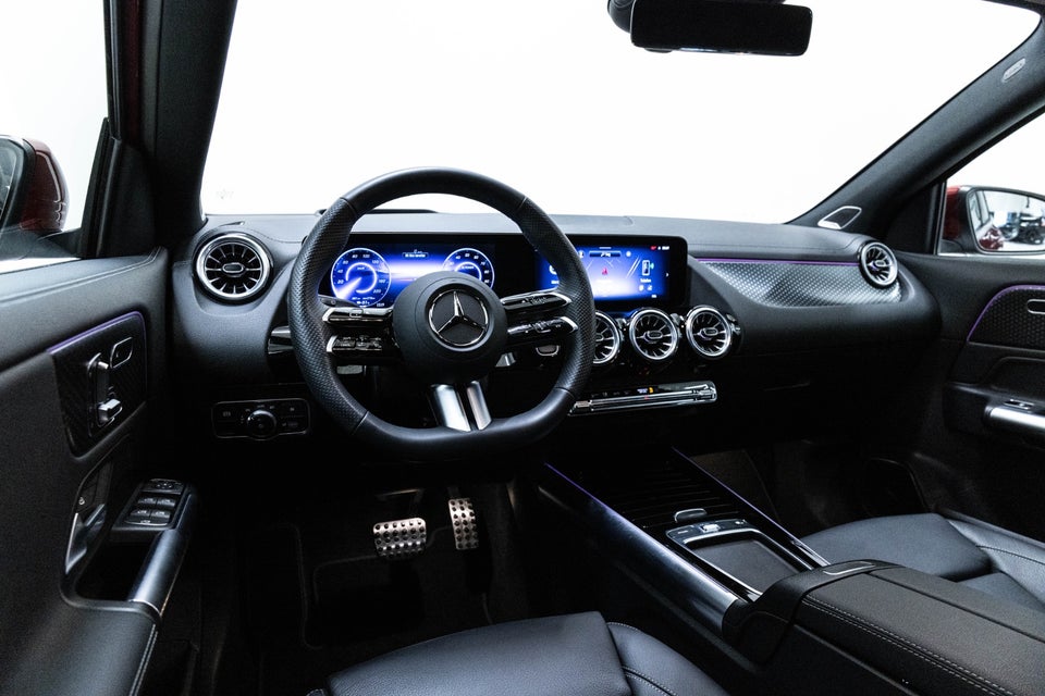 Mercedes EQA350 AMG Premium 4Matic 5d