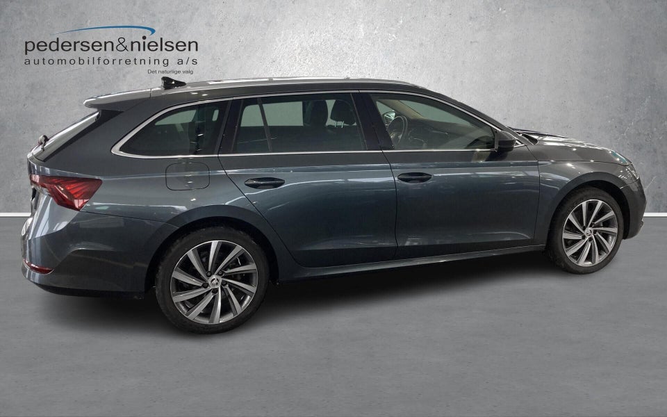 Skoda Octavia 1,4 TSi iV First Edition Combi DSG 5d