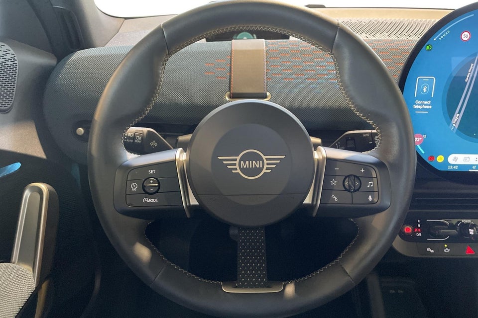 MINI Aceman E Favoured Trim M 5d