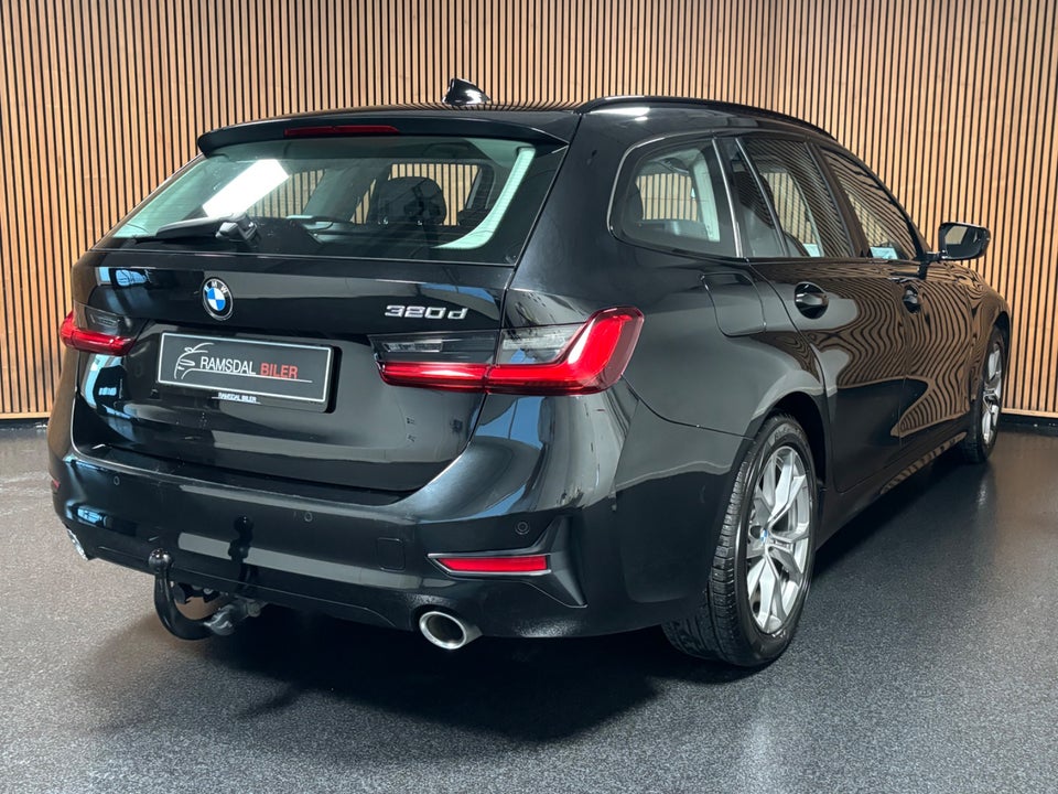 BMW 320d 2,0 Touring Sport Line aut. 5d