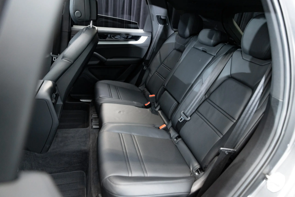 Porsche Cayenne 3,0 E-Hybrid Tiptr. 5d