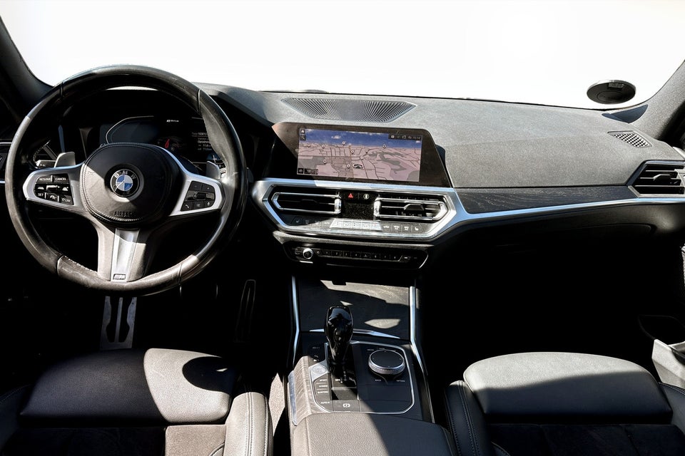 BMW 330e 2,0 Touring M-Sport aut. 5d