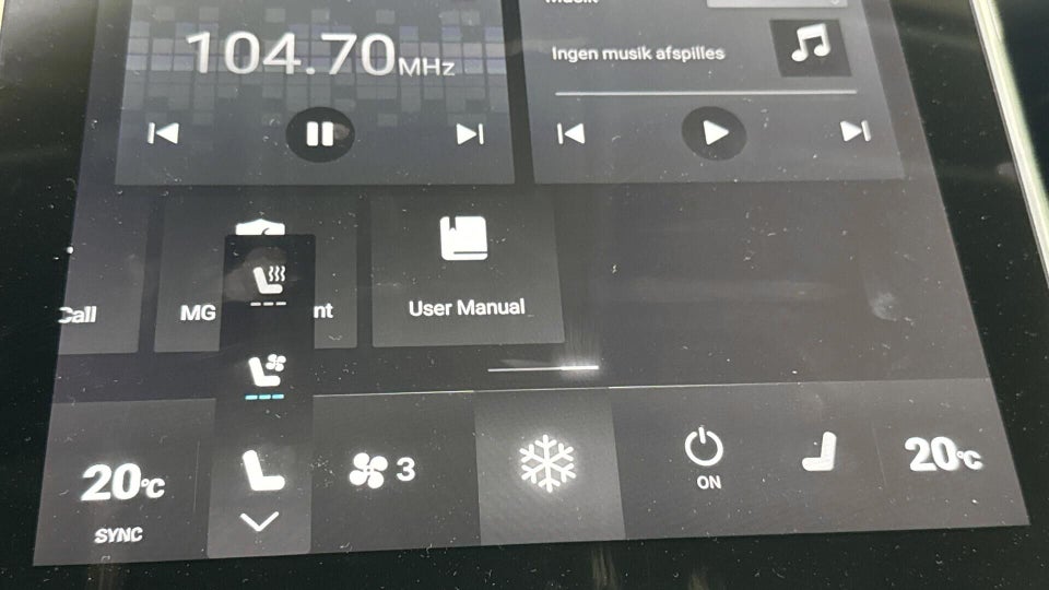 MG Marvel R Luxury 5d