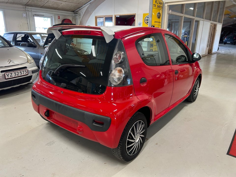 Citroën C1 1,0i  5d
