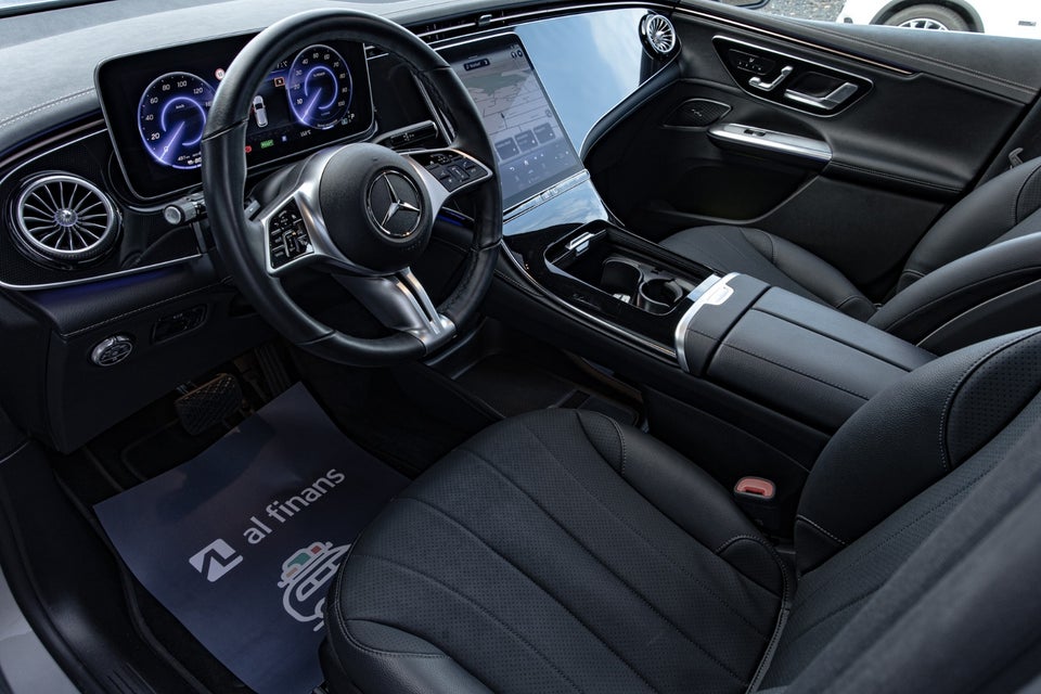 Mercedes EQE300 SUV 5d