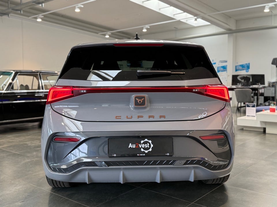 Cupra Born 77 e-Boost 5d