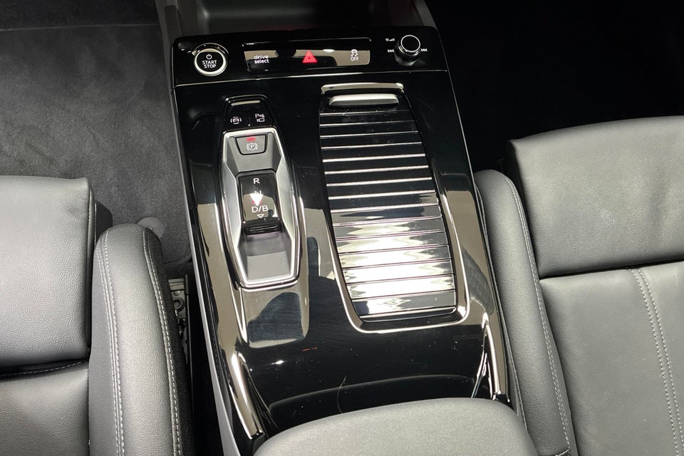 Audi Q6 e-tron S-line plus performance 5d