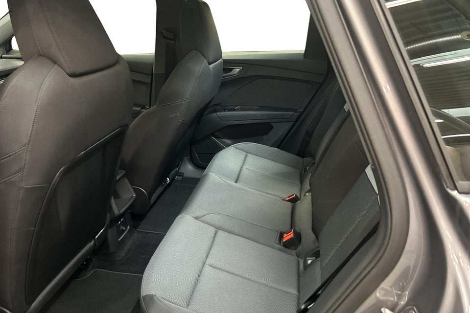 Audi Q4 e-tron 45 S-line Edition 5d