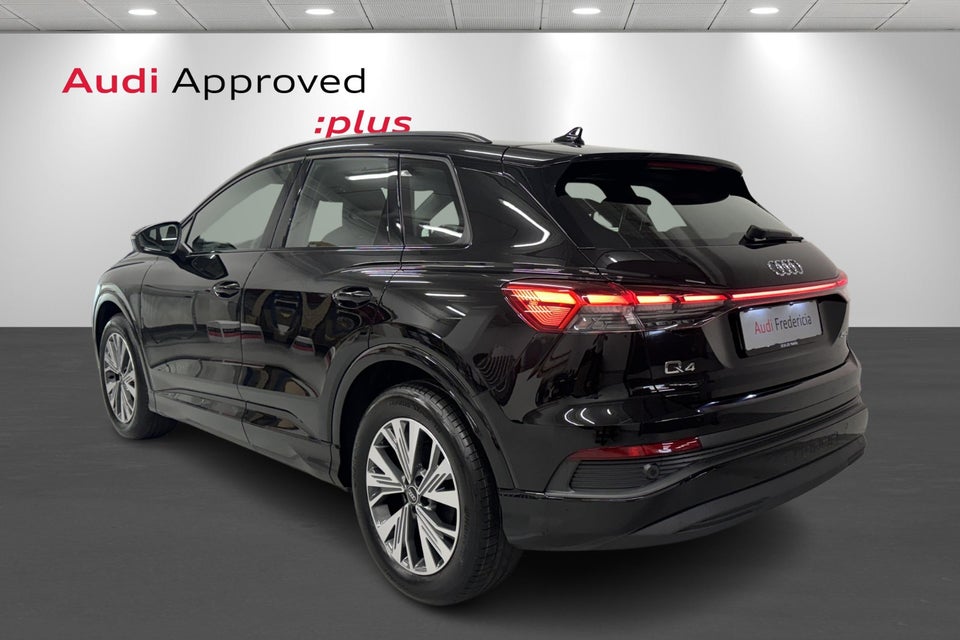 Audi Q4 e-tron 45 Progress 5d