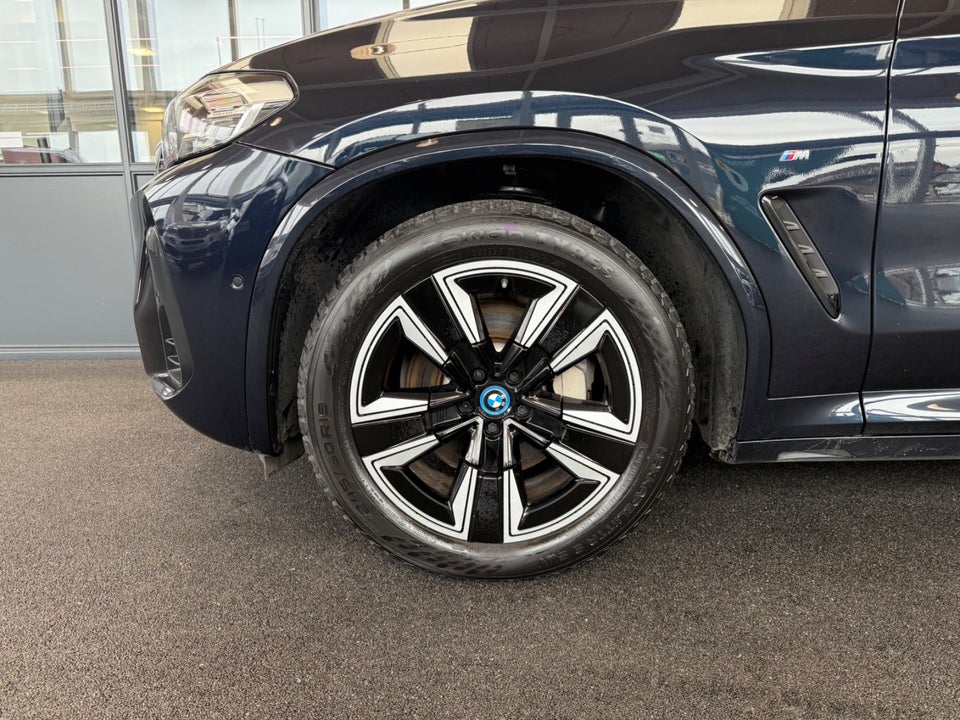BMW iX3 Charged M-Sport 5d