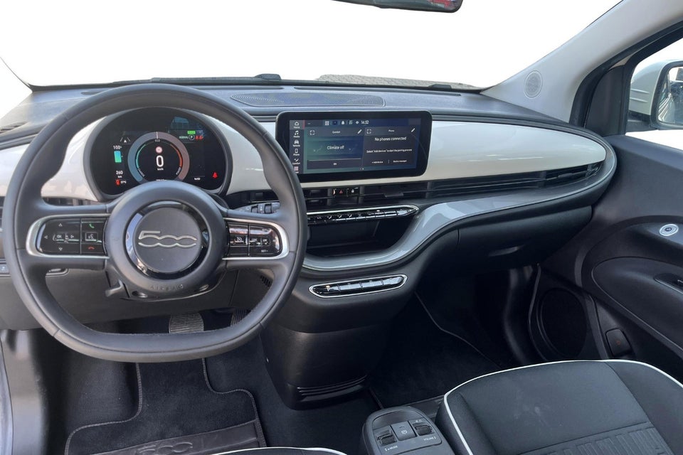 Fiat 500e 42 Icon 3d