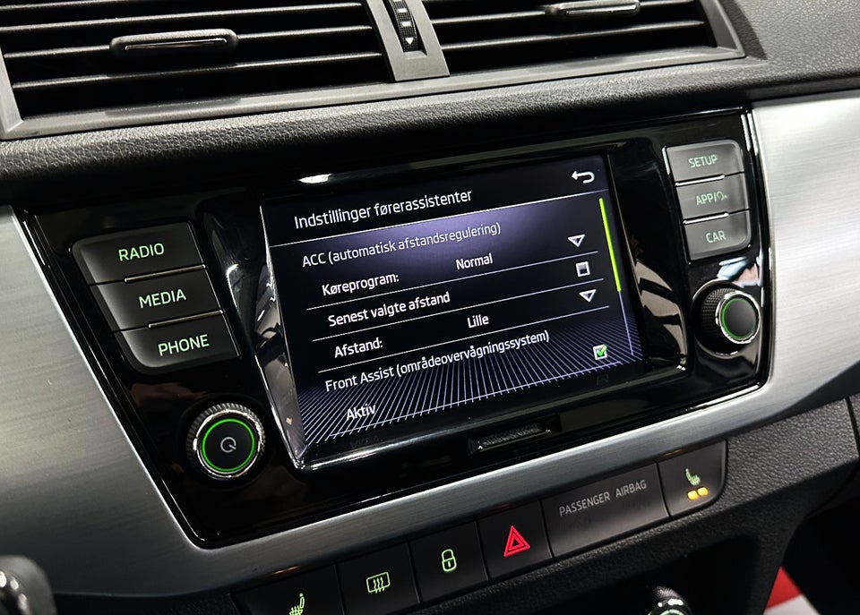 Skoda Fabia 1,0 TSi 110 Ambition Combi DSG 5d