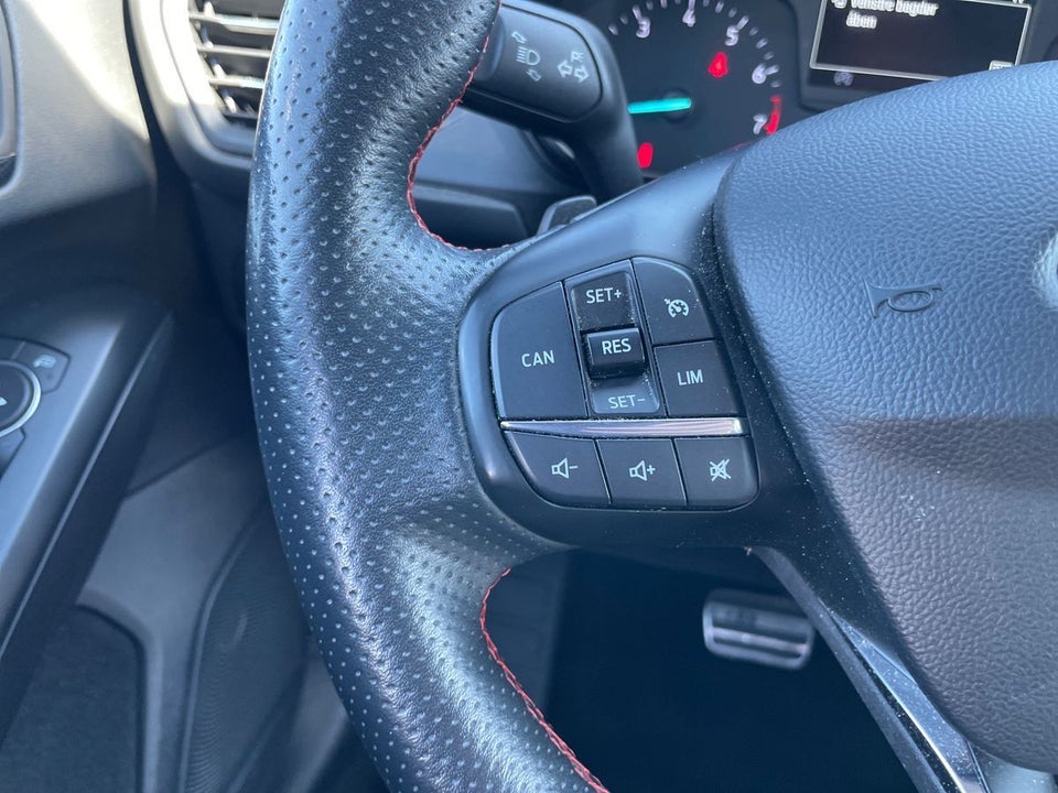 Ford Focus 1,0 EcoBoost ST-Line aut. 5d