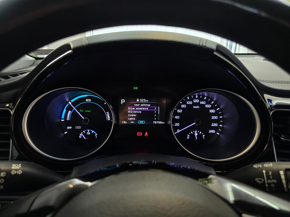 Kia Ceed 1,6 PHEV Prestige SW DCT 5d