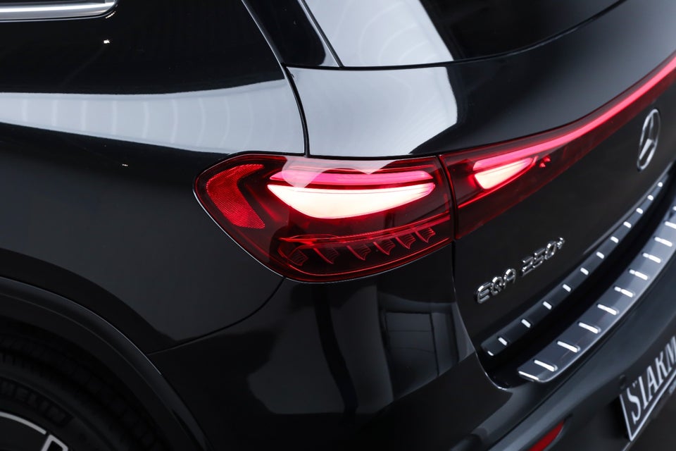 Mercedes EQA250+ AMG Premium 5d