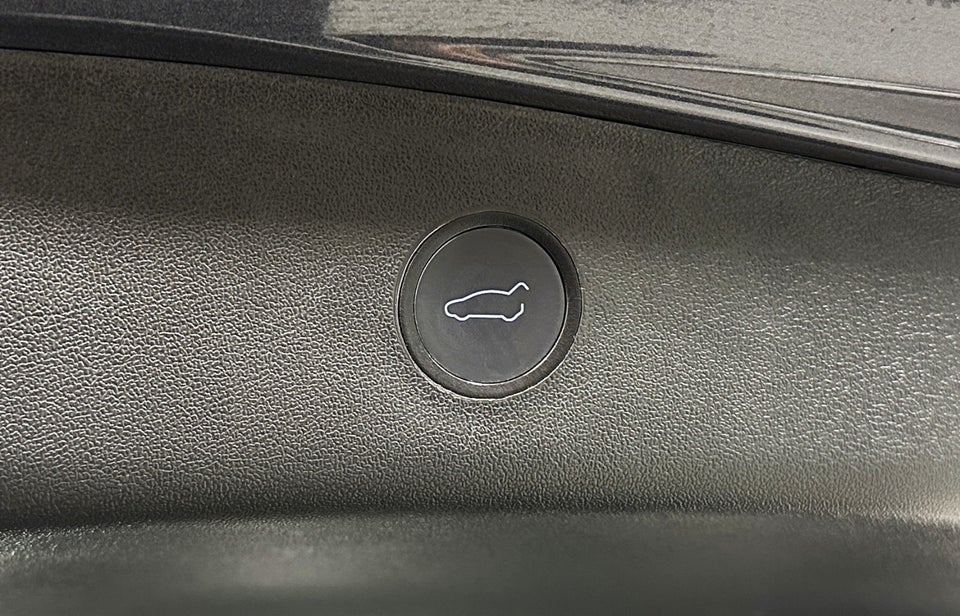 Tesla Model 3 Performance AWD 4d