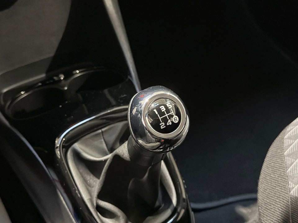 Peugeot 108 1,0 e-VTi 72 Final Edition 5d