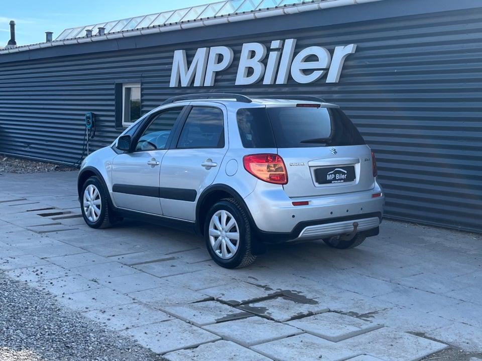 Suzuki SX4 1,6 GLS 5d