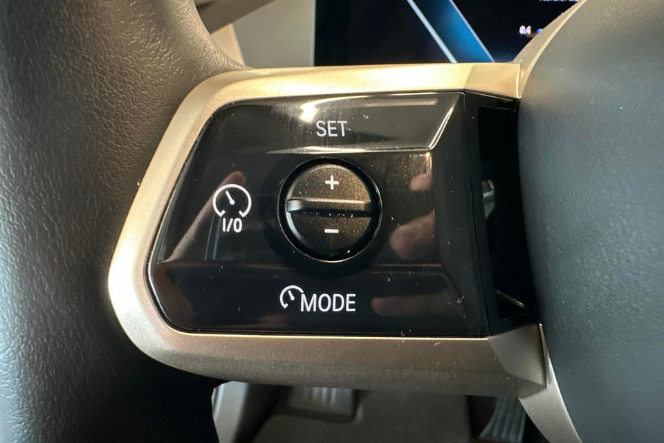 BMW iX xDrive40 Sport 5d