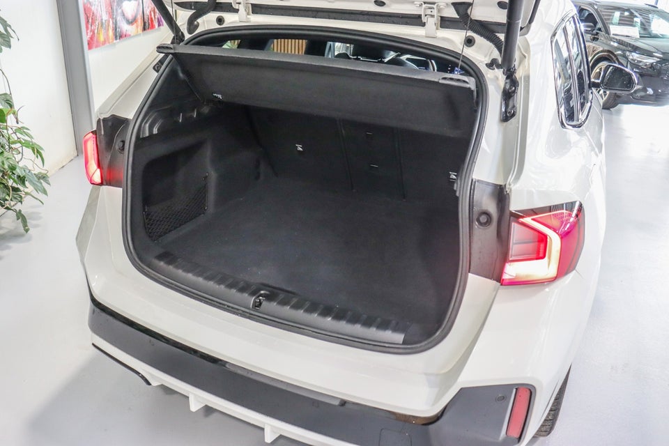 BMW iX1 xDrive30 Fully Charged M-Sport 5d