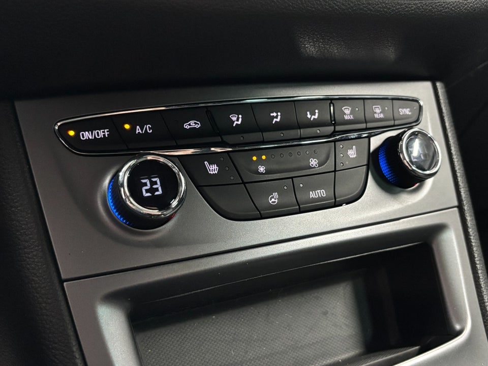 Opel Astra 1,6 CDTi 136 Enjoy Sports Tourer 5d