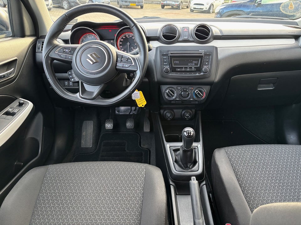 Suzuki Swift 1,2 mHybrid Club 5d