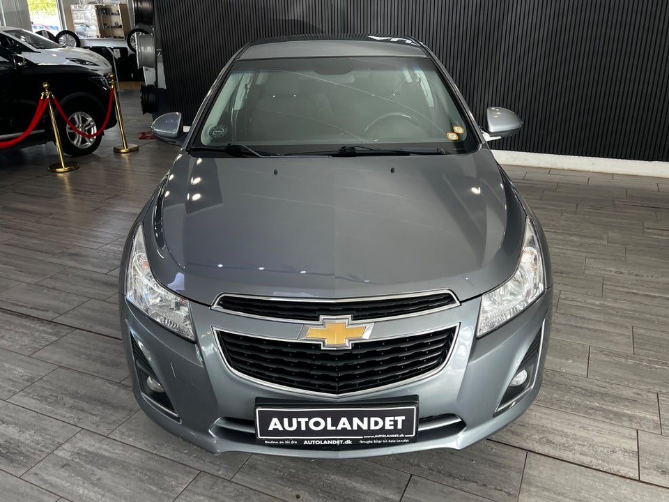 Chevrolet Cruze 1,8 LT 4d
