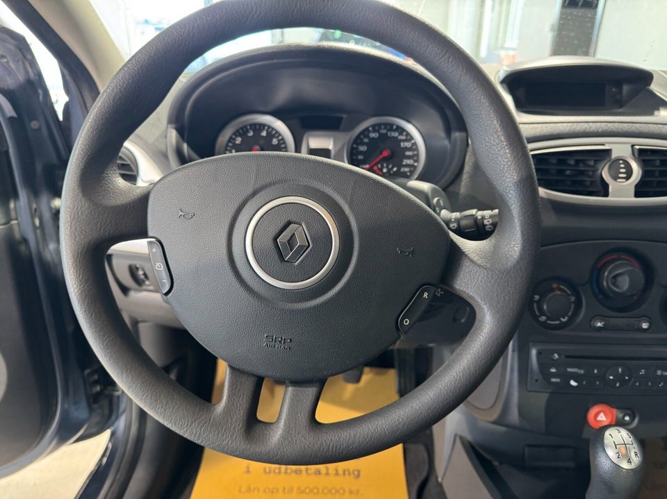 Renault Clio III 1,2 16V Authentique Sport Tourer 5d