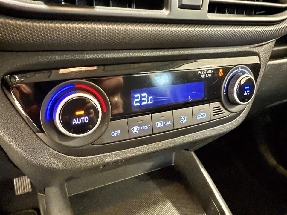 Hyundai i10 1,0 MPi Advanced 5d