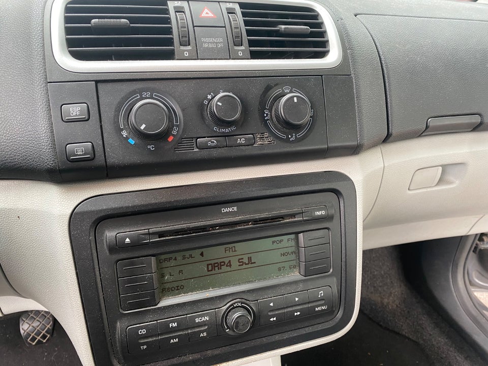 Skoda Fabia 1,4 16V Ambiente 5d