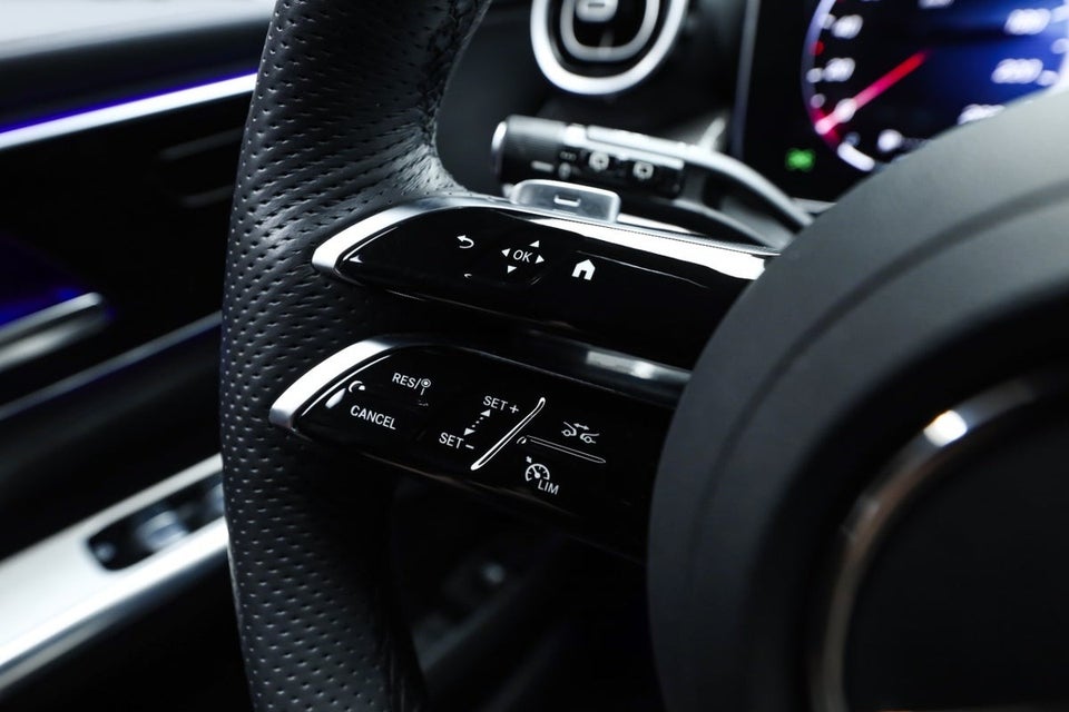 Mercedes GLC300 e 2,0 AMG Advance aut. 4Matic 5d