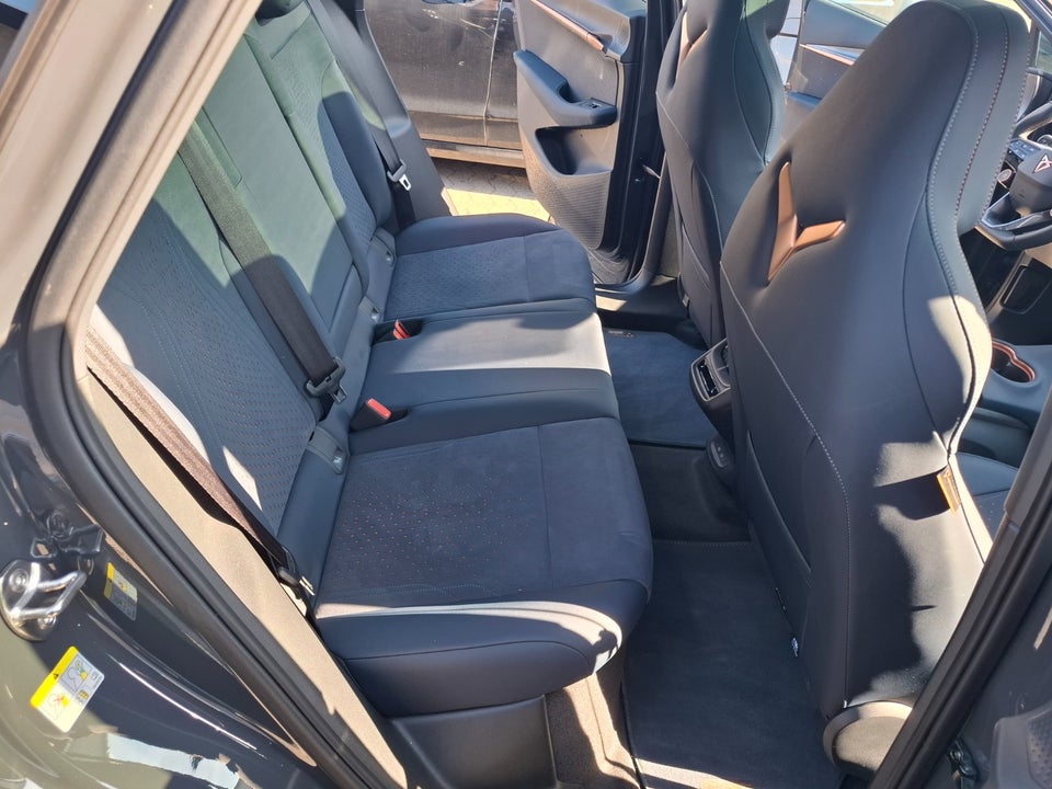 Cupra Tavascan 77 VZ Adrenaline 5d