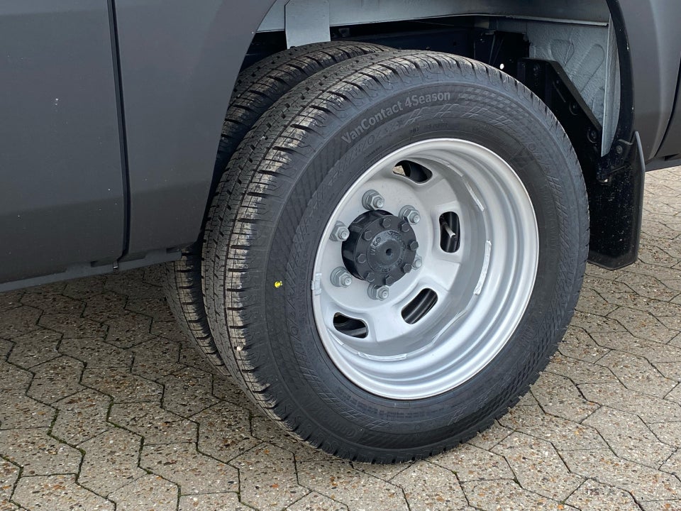 Iveco Daily 3,0 35C18 12m³ Van AG8