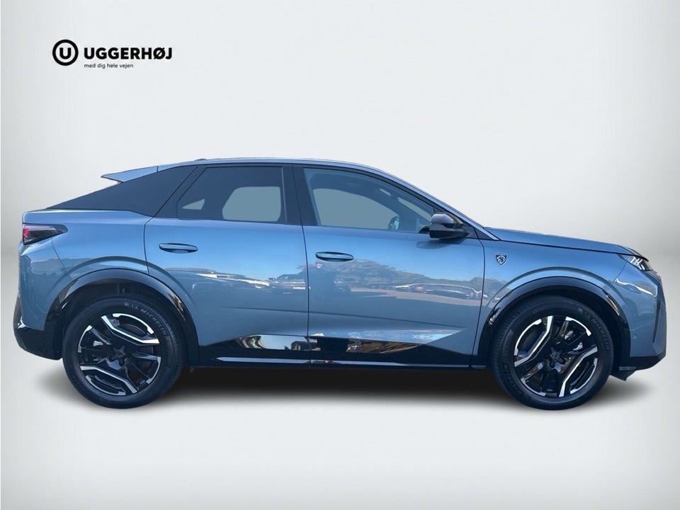 Peugeot e-3008 77 GT 5d