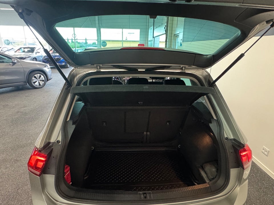 VW Tiguan 2,0 TDi 150 Comfortline DSG 5d