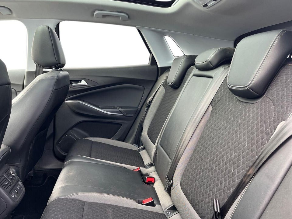 Opel Grandland X 1,2 T 130 Exclusive aut. 5d