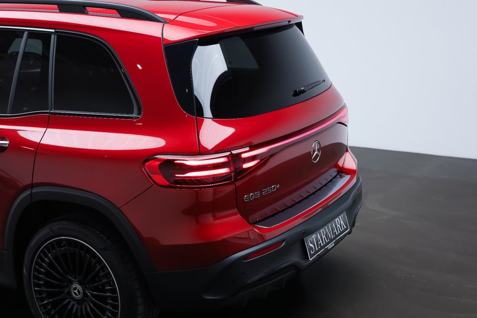 Mercedes EQB250+ AMG Premium 5d